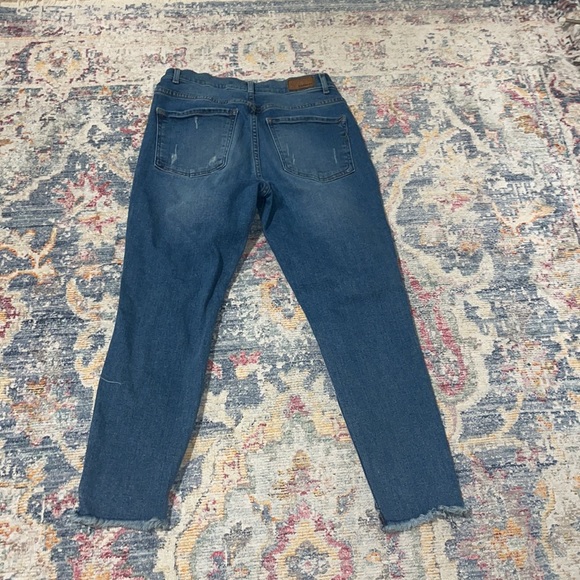 High rise ankle legging distressed jeans - Picture 4 of 12